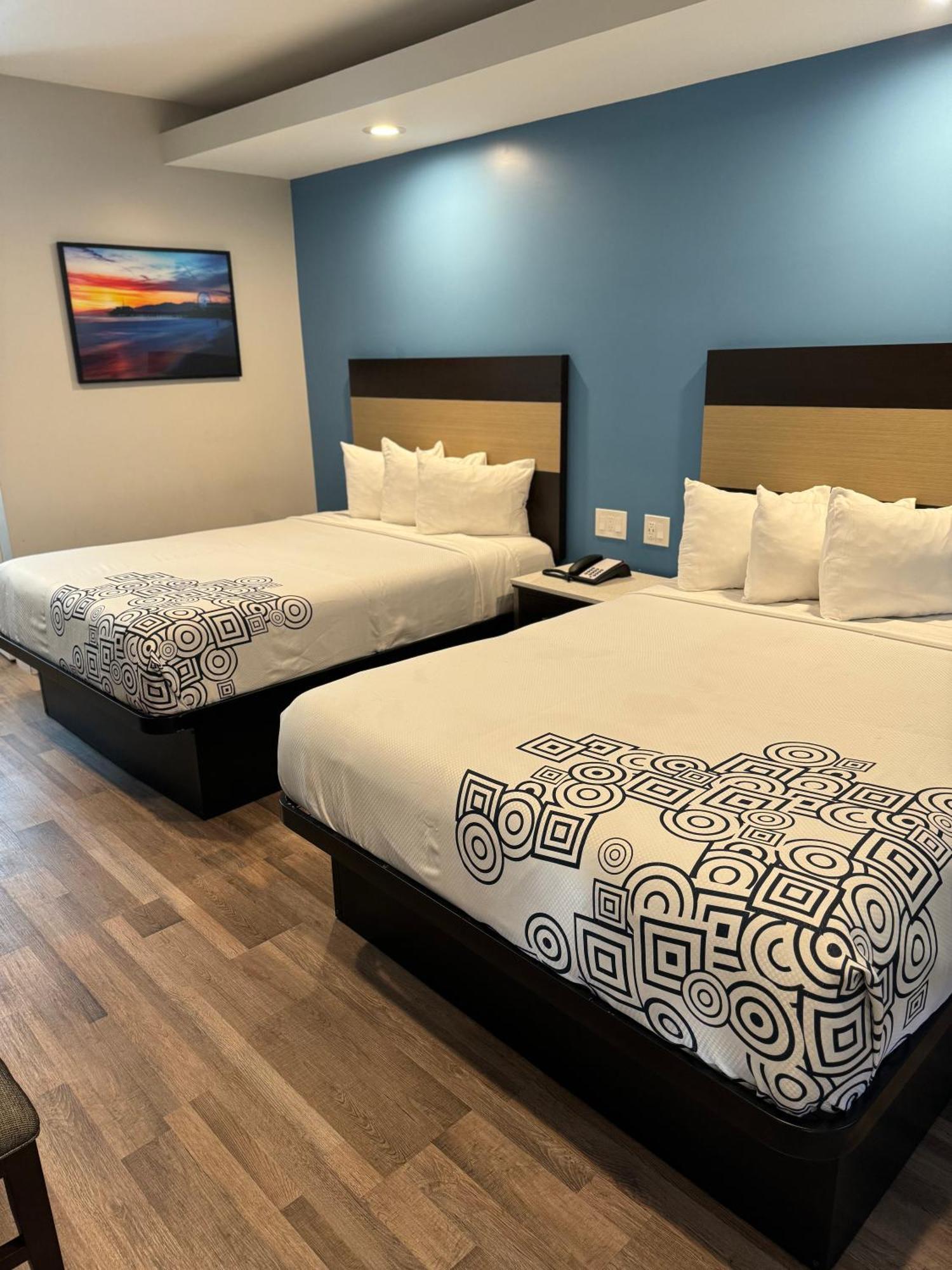 Moonlite Inn Redondo Beach Bagian luar foto